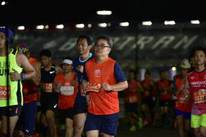 BIB: 2568, 29593, 2222
                            <button type="button" onclick="openModal(10853063)" class="btn btn-primary btn-sm float-right btn-popup" data-toggle="modal" data-target=".modal-high-quality">
                        <i class="fas fa-shopping-cart"></i> Add to Cart
                    </button>
                                            <button type="button" onclick="isThisMe(10853063, true)" class="btn btn-success btn-sm float-right btn-popup btn-isme hidden" data-toggle="tooltip" data-placement="bottom" title="นี่คือรูปของคุณใช่ไหม คลิกที่นี่เพื่อเอาเข้าอัลบั้ม">
                        <i class="fas fa-plus"></i> Add to album
                    </button>
                    <button type="button" onclick="isThisMe(10853063, false)" class="btn btn-warning btn-sm float-right btn-popup btn-isnotme hidden">
                        <i class="fas fa-ban"></i> Remove from album
                    </button>